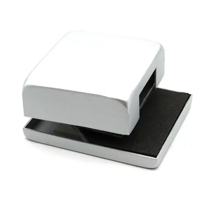 Алюминий, Анодированный алюминий, с притвором