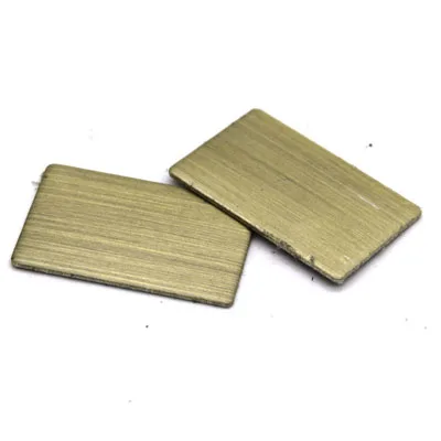 Нержавеющая сталь AISI 304, Бронза