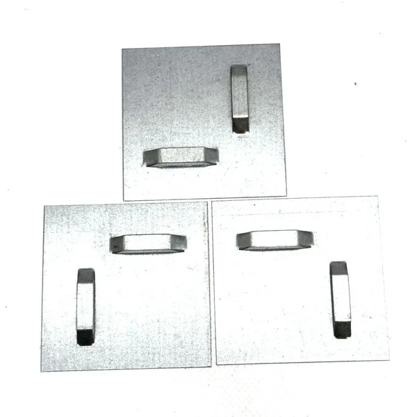 15-14 Скрытое крепление пластина для зеркал 70*70